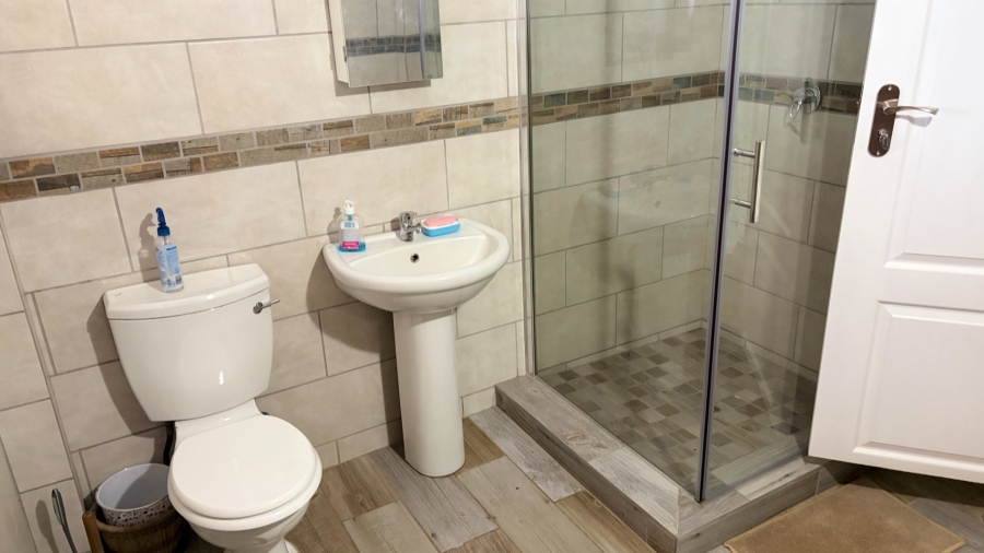 4 Bedroom Property for Sale in Viljoenskroon Rural Free State